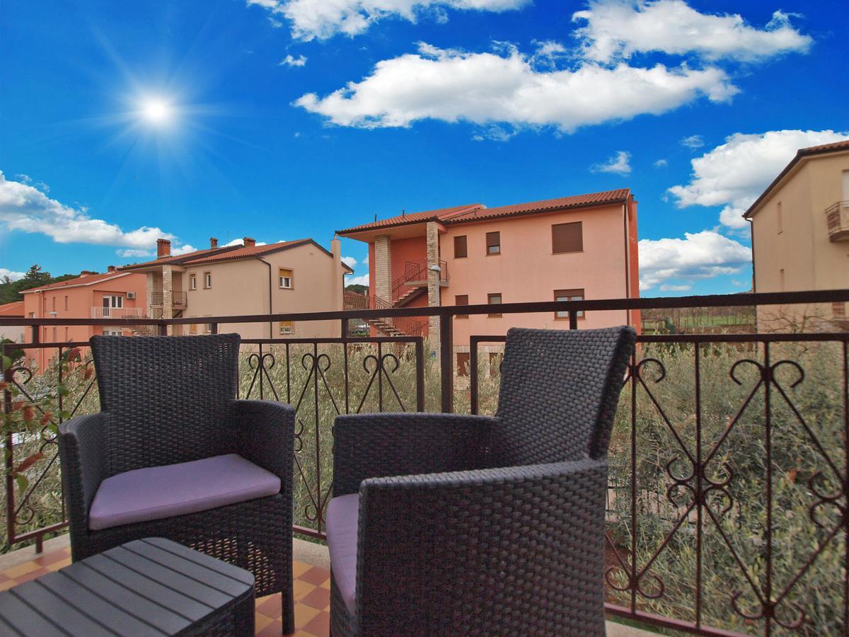 Apartment Luciano 1540 Пула Екстериор снимка